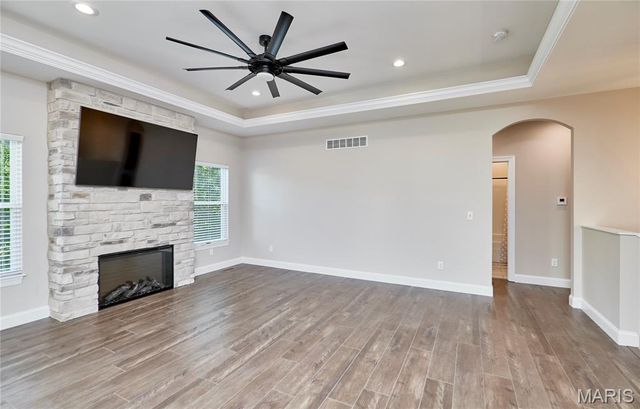 10253 Hawthorn Road, Foristell, MO 63348
