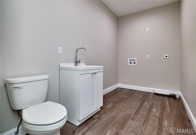 10253 Hawthorn Road, Foristell, MO 63348