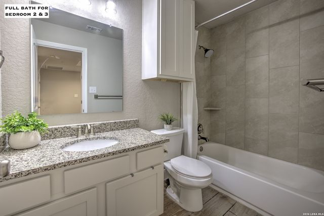 1657 Barrett Ave, New Braunfels, TX 78130