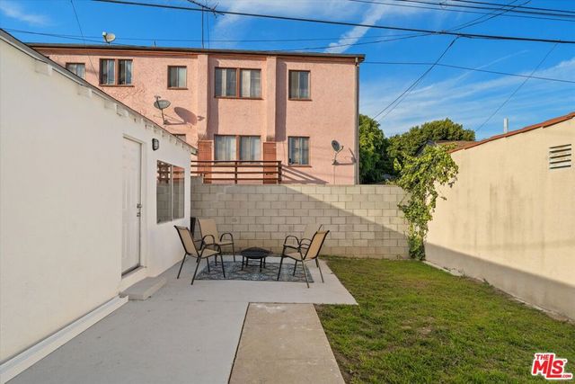 4215 W 58th Place, Los Angeles, CA 90043