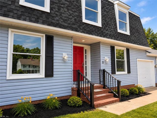 8 Pasadena CT, Hampton, VA 23666