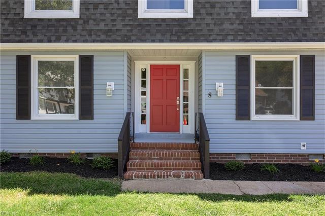 8 Pasadena CT, Hampton, VA 23666