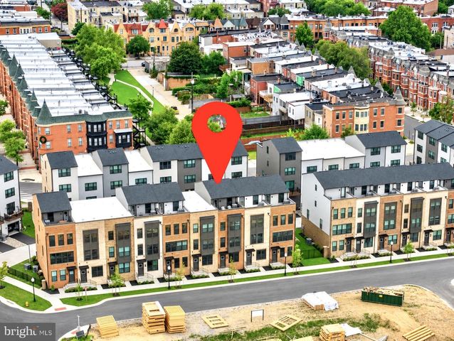 828 WATTS ST, Baltimore, MD 21217