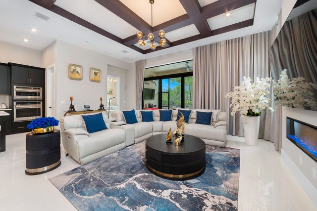 2801 SE Ashfield Drive, Port St. Lucie, Port St Lucie, FL 34984