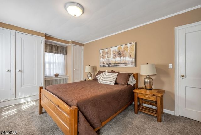 3 Ashburn Pl, Fair Lawn Boro, NJ 07410