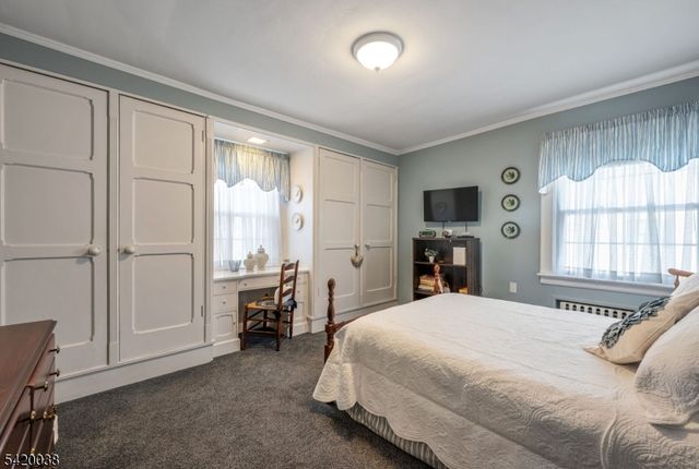 3 Ashburn Pl, Fair Lawn Boro, NJ 07410