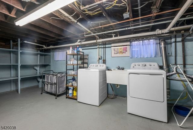 3 Ashburn Pl, Fair Lawn Boro, NJ 07410