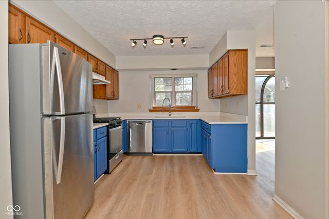 7533 Chatterton Drive, Indianapolis, IN 46254