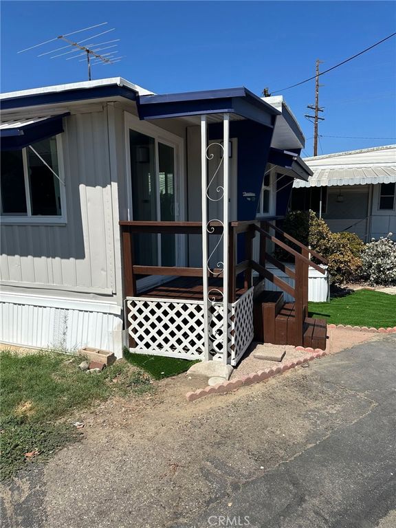4381 Cochran #7, Simi Valley, CA 93063 — photo 2
