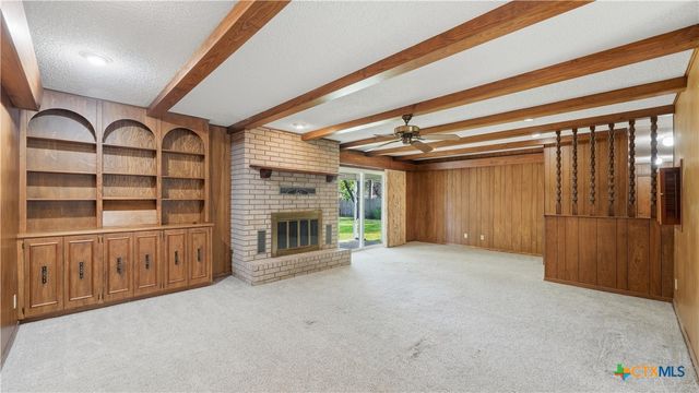 1314 Canary Lane, Seguin, TX 78155