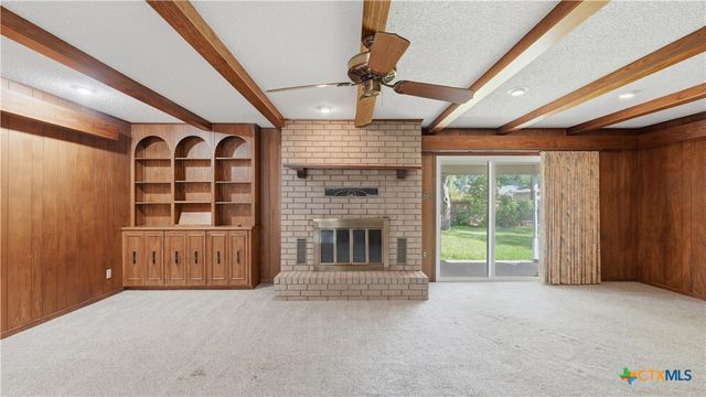 1314 Canary Lane, Seguin, TX 78155