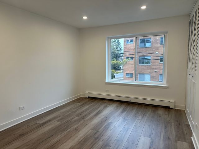 8232 Niles Center Road 202, Skokie, IL 60077