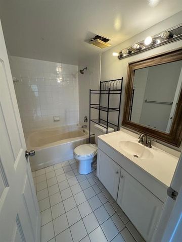 4808 N State Road 7 204, Pompano Beach, FL 33073