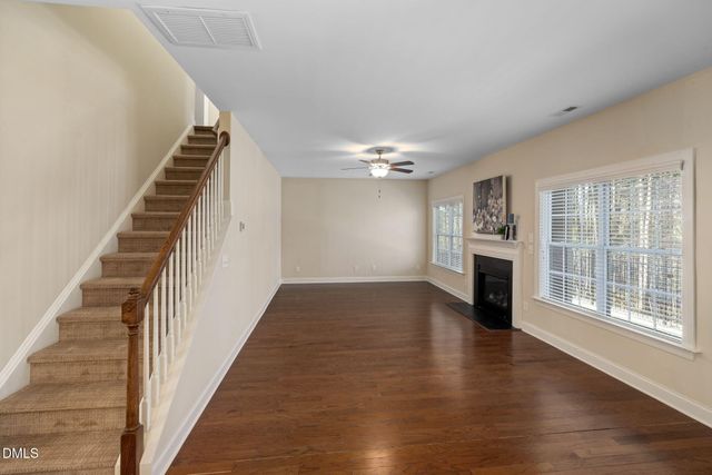 108 Lady'S Mantle Lane, Holly Springs, NC 27540