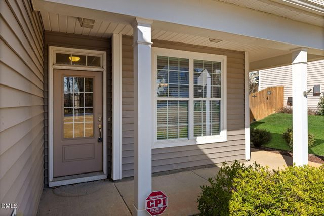 108 Lady'S Mantle Lane, Holly Springs, NC 27540