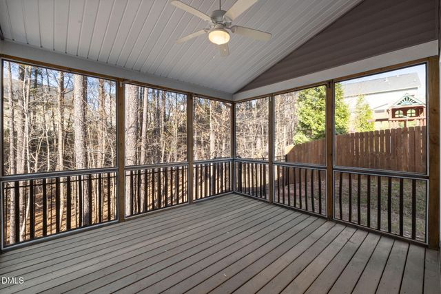 108 Lady'S Mantle Lane, Holly Springs, NC 27540