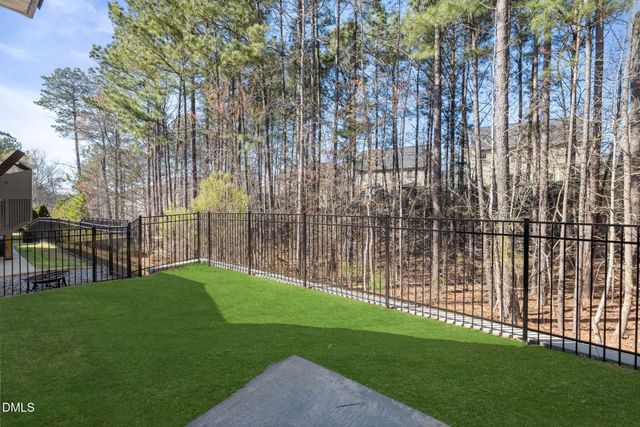 108 Lady'S Mantle Lane, Holly Springs, NC 27540