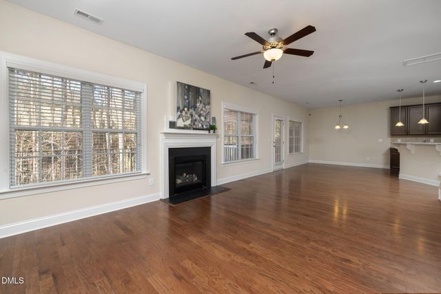 108 Lady'S Mantle Lane, Holly Springs, NC 27540