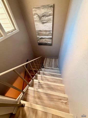 4330 W MAIN, Rapid City, SD 57702