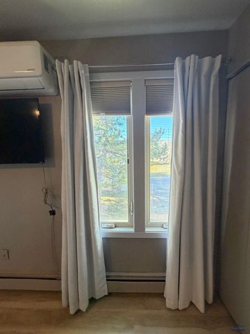 4330 W MAIN, Rapid City, SD 57702