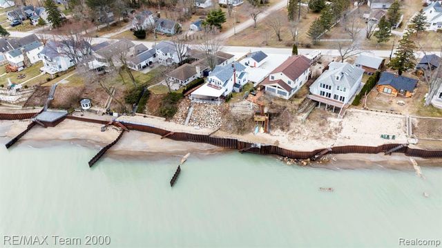 7745 Lakeview Drive, Lexington, MI 48450