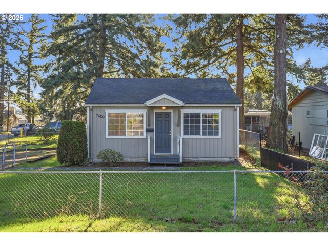 7620 Se CRYSTAL SPRINGS Blvd, Portland, OR 97206