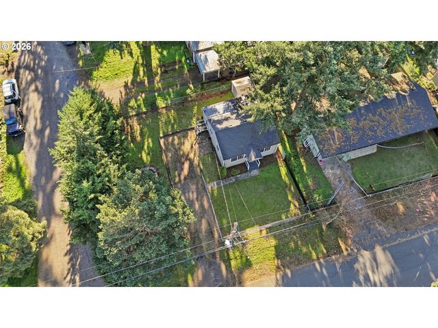 7620 Se CRYSTAL SPRINGS Blvd, Portland, OR 97206