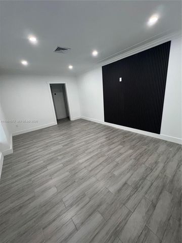 140 Pocatella St 140, Miami Springs, FL 33166