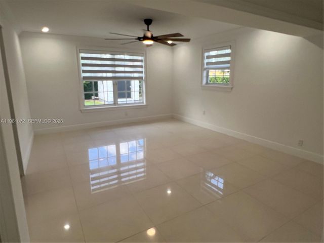 140 Pocatella St 140, Miami Springs, FL 33166