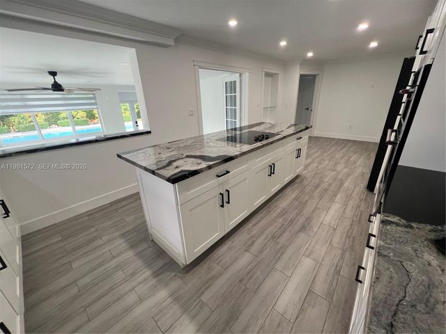 140 Pocatella St 140, Miami Springs, FL 33166