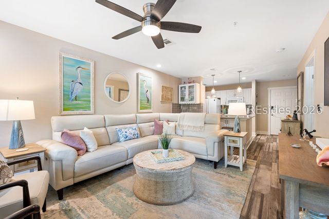 80 Paddle Boat Ln Apt 809, Hilton Head Island, SC 29928