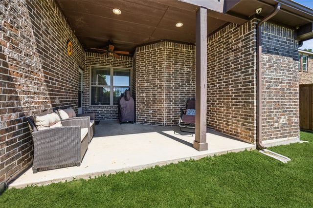 2405 La Costa Drive, Rowlett, TX 75088