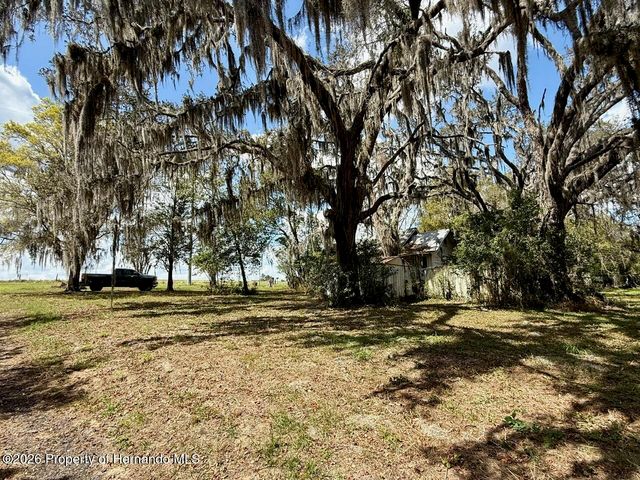 10010 Fort King Road, Dade City, FL 33525