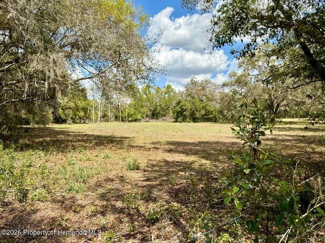 10010 Fort King Road, Dade City, FL 33525