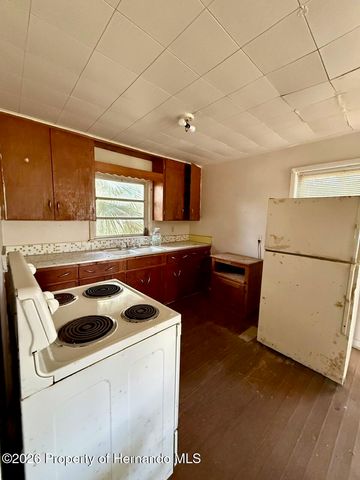 10010 Fort King Road, Dade City, FL 33525