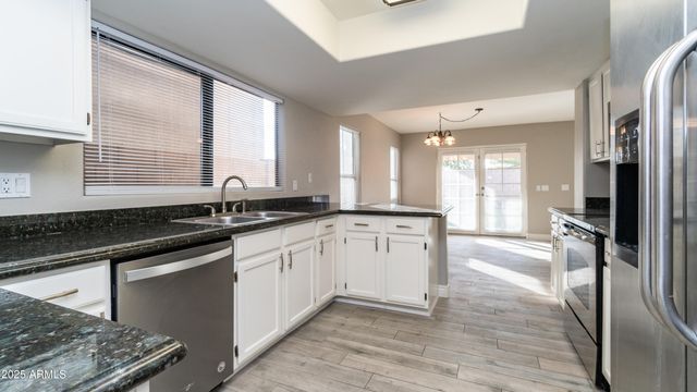 17220 N 40TH Place, Phoenix, AZ 85032