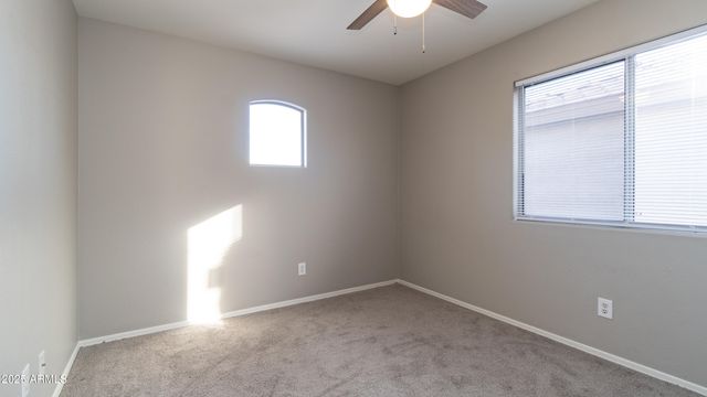 17220 N 40TH Place, Phoenix, AZ 85032