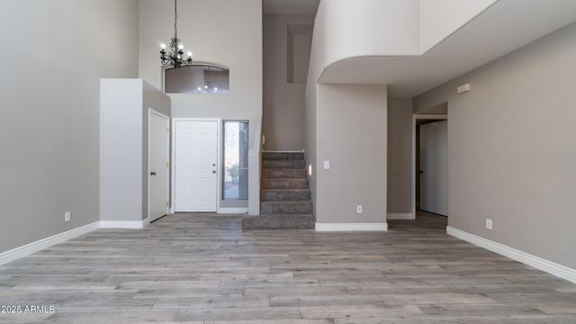 17220 N 40TH Place, Phoenix, AZ 85032