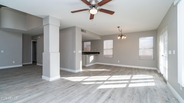 17220 N 40TH Place, Phoenix, AZ 85032