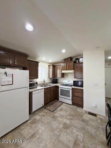 16225 N CAVE CREEK Road 31, Phoenix, AZ 85032