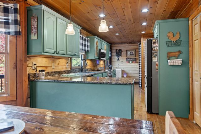 161 & 155 Cherokee Ridge Drive, Ocoee, TN 37361