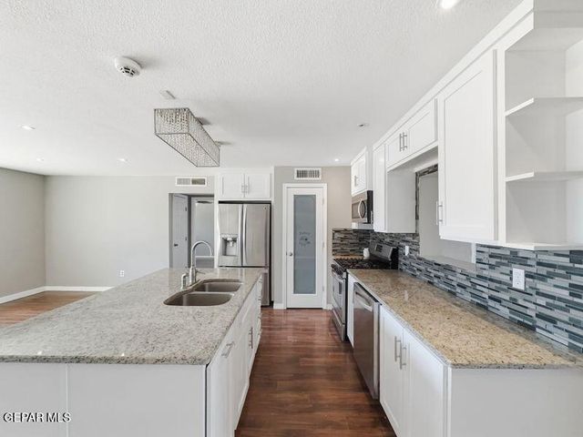 7107 PARKLAND Drive, El Paso, TX 79925