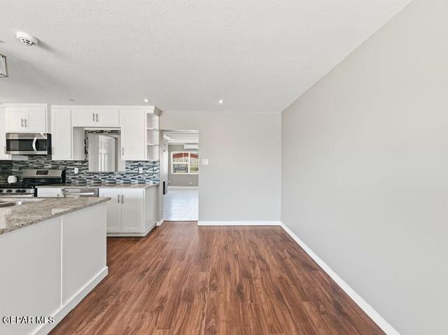 7107 PARKLAND Drive, El Paso, TX 79925