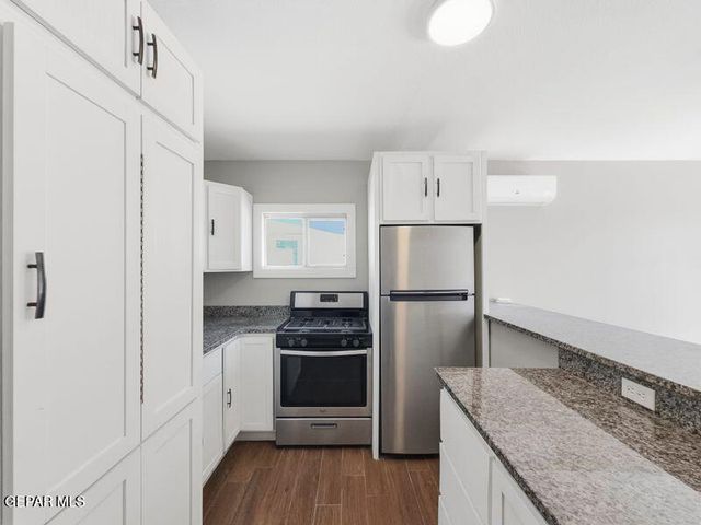 7107 PARKLAND Drive, El Paso, TX 79925