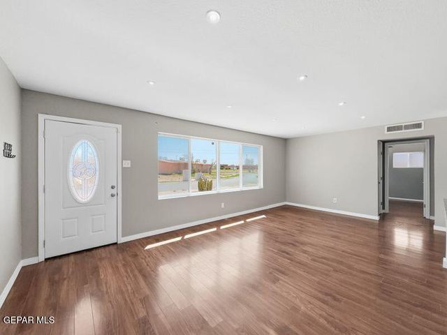 7107 PARKLAND Drive, El Paso, TX 79925