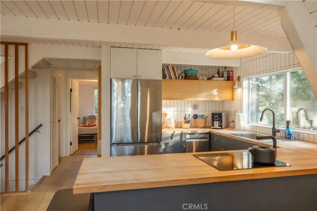 399 Rainier Road, Lake Arrowhead, CA 92352