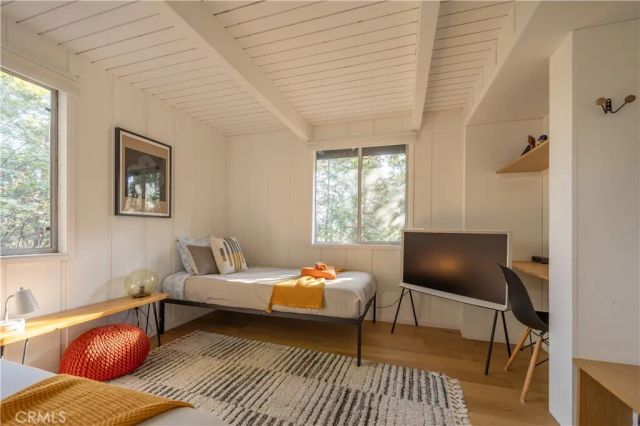 399 Rainier Road, Lake Arrowhead, CA 92352