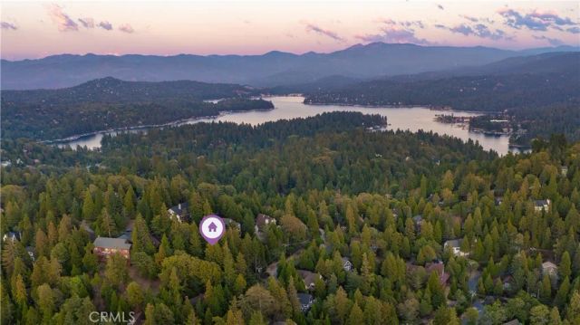 399 Rainier Road, Lake Arrowhead, CA 92352
