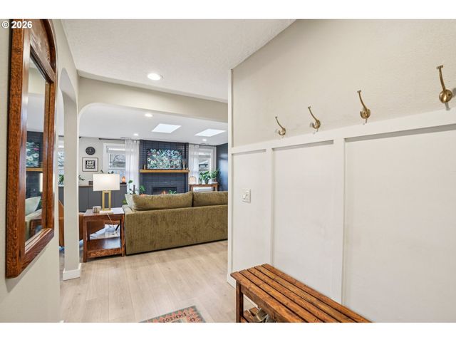 4211 Ne 154TH Ct, Vancouver, WA 98682