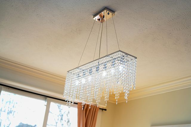 15 Greythorne Circle, Bloomington, IL 61704